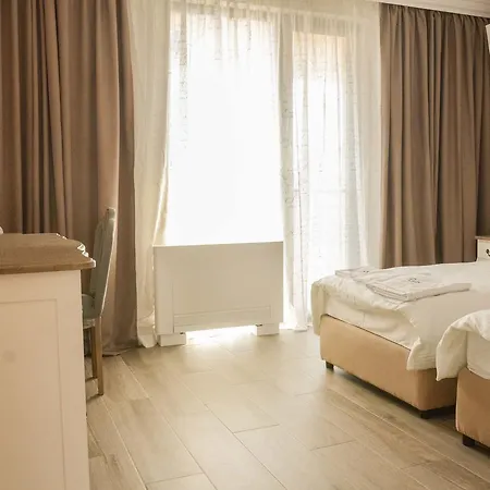 Hotel Bilyana 5*