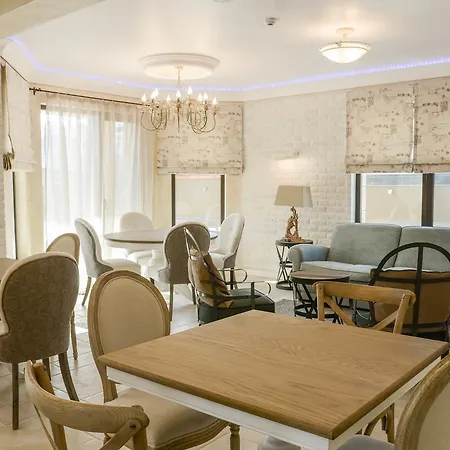 Hotel Bilyana